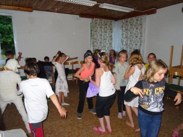 image353