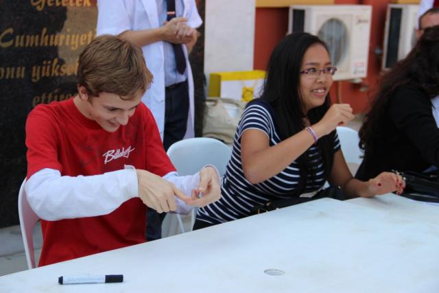 image374